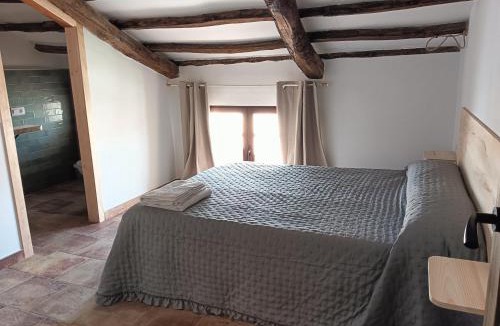 El Picazo House | Casa rural LA HIGUERA