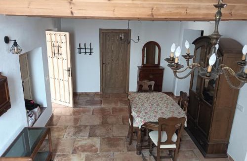 El Picazo House | Casa rural LA HIGUERA