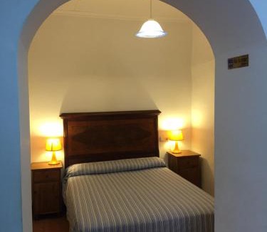 Navarres Hotel | CASA RURAL La Jara -Fonda de Navarrés-