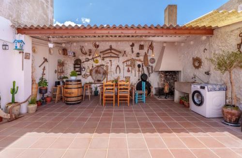 Camporrobles House | Casa rural La Luna