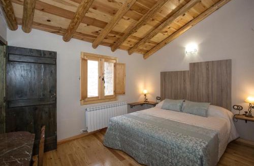 Ainsa-Sobrarbe House | Casa rural La Masadría
