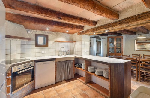 Lladurs House | Casa Rural La Moixella: Catalan Country House with Private Pool and Pyrenees Views