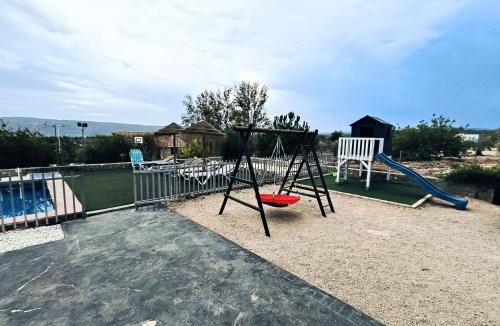 Chella Villa | Casa Rural la Montana 1