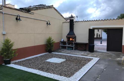 Valoria la Buena House | Casa Rural La Plaza