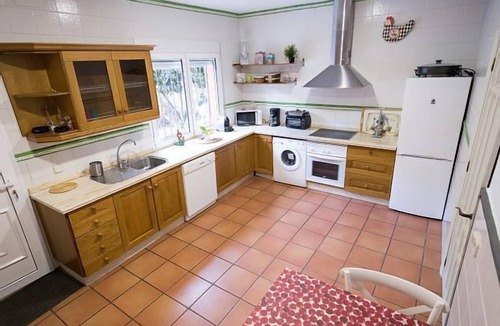 Navaconcejo Cottage | Casa Rural Las Nogaledas for 18 people