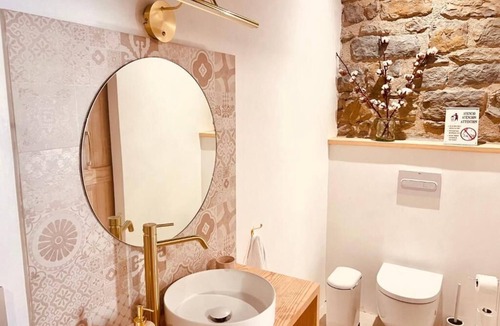 L'Esquirol House | Casa rural Mas Arimany