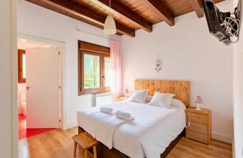 Biescas House | Casa Rural Orós