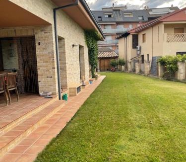 Ainsa-Sobrarbe Apartment | Casa Rural San Victorian 16