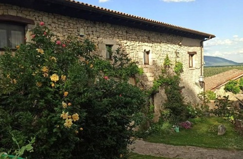 Iza House | Casa Rural Ttipiaenea Landetxea