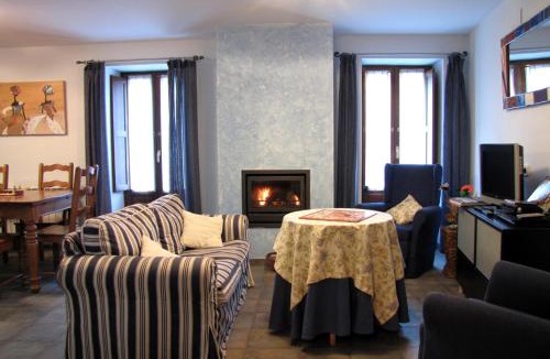 Burgui House | Casa Rural Urandi I