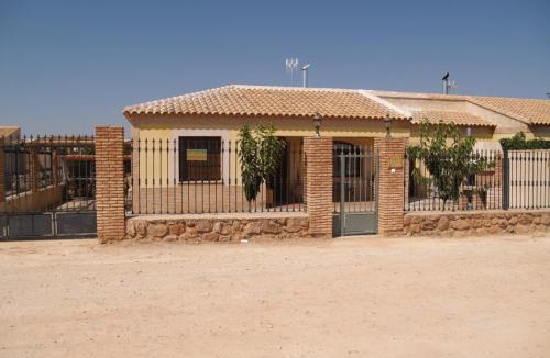 Ossa de Montiel House | Casa Rural Villa Lucia