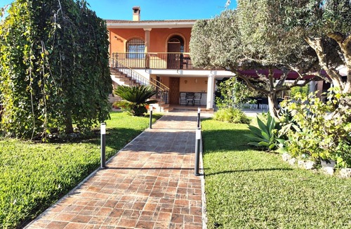 Orihuela Ski Chalet | Casa Rural Villa Mónica