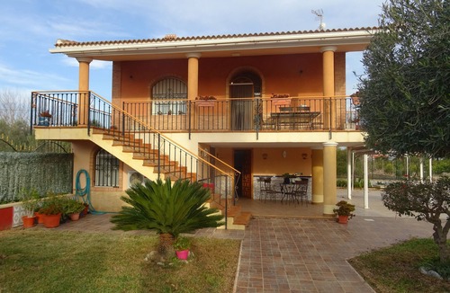 Orihuela Ski Chalet | Casa Rural Villa Mónica