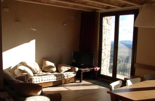 Ares del Maestrat House | Casa Rural Virginia