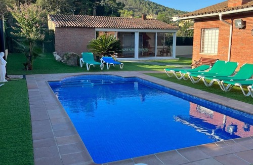 Mont Barbat House | Casa San Roca