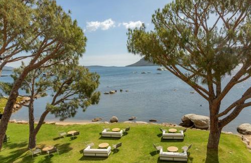 Porto-Vecchio Hotel | Casa Santini x Roc Seven