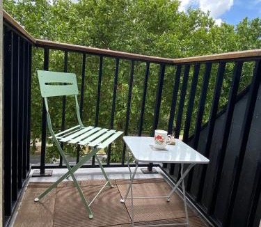 Centre Ville Apartment | Casa Seagull, free & secure parking