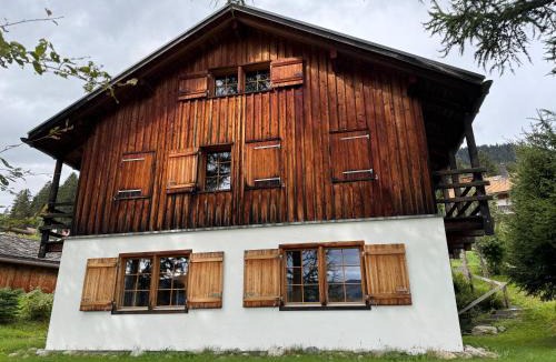 Tavanasa House | Casa Seglias
