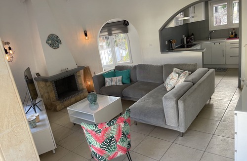 Balcon del Mar Villa | CASA SERENITA charming villa with pool in Javea