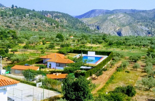 Santa Cruz de Moya Cottage | Casa Serrana for 8 people