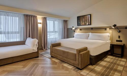 Avenida Meritxell Hotel | Casa Serras Andorra
