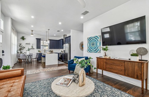 East Ybor House | Casa Sol – Ybor Gem ~ Cozy New 4BR, 3 Bath Retreat