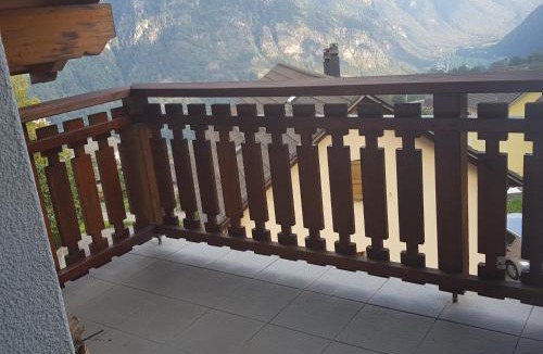 Leontica Apartment | Casa sole