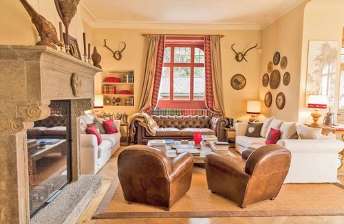 Bever House | casa storica nel centro di Bever 4 camere