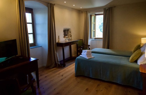 Carcheto-Brustico House | Casa Surgente