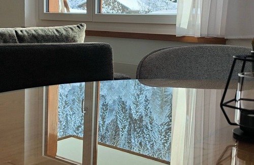 Flond Apartment | Casa Suvita Alpine Luxury Apartment by Interhome