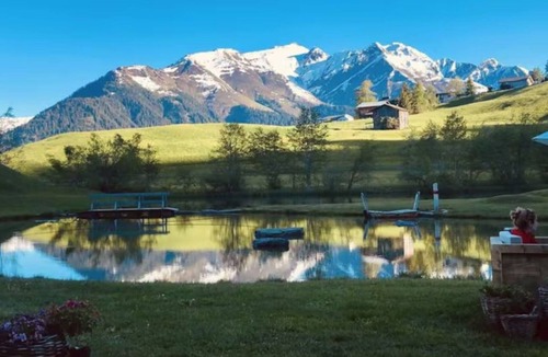 Flond Apartment | Casa Suvita Alpine Luxury Apartment by Interhome