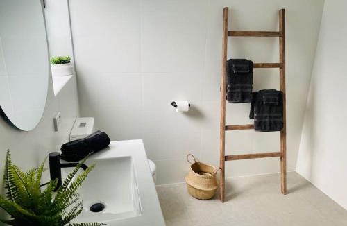 McLaren Flat House | Casa Swift