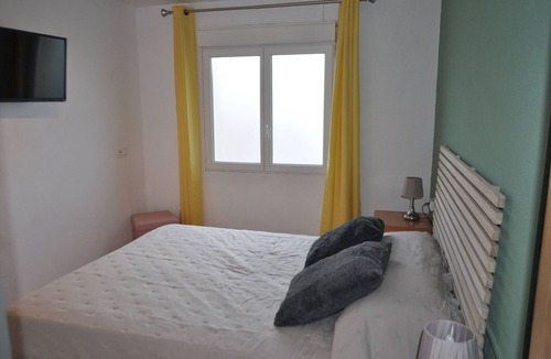 Sant Pere Pescador Ski Chalet | Casa Tati i Near Beach