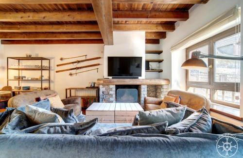 Garos House | CASA TICOLET de Alma de Nieve