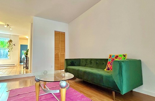 Mile-Ex Apartment | Casa Tierra: Mile Ex Apartment