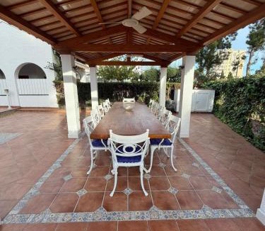 El Roc de Sant Gaieta House | Casa tranquila cerca del mar 3 dobles, 6 pax