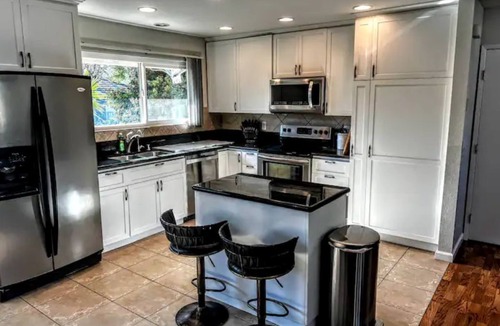 Escondido House | Casa Tranquila - Lovely 5-bedroom house, Mountain views in charming Escondido