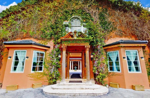 Homestead Villa | Casa Tranquila Miami, A Luxury Ranch-Style Retreat