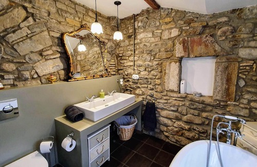 Jaca House | Casa Trigo, beautiful house with garden in the center of Jaca