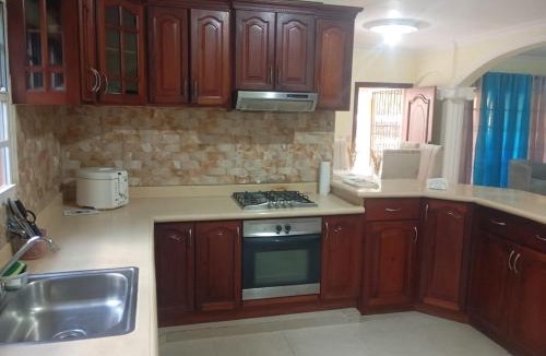 Bayaguana House | Casa vacanza, Mendosa