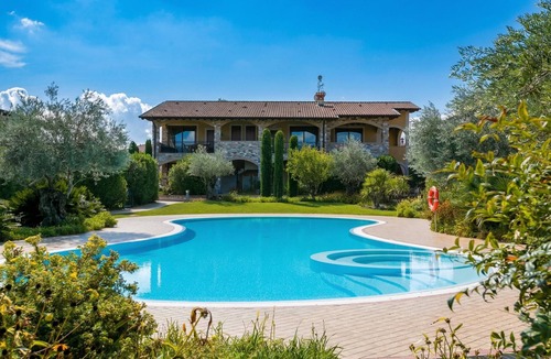 Polpenazze del Garda Apartment | Casa Valtenesi, Polpenazze, Italy