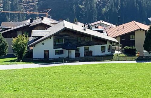 Sedrun Apartment | Casa Valtgeva