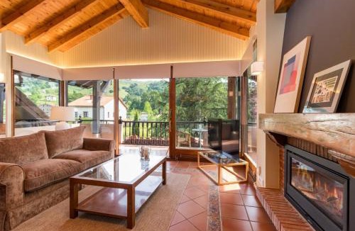 Esles House | Casa Velasco