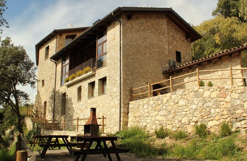 La Nou House | Casa Vella Viladomatrural