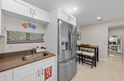 West Little River House | Casa Verde - 5 BDRM/2 BA with POOL + HOT TUB