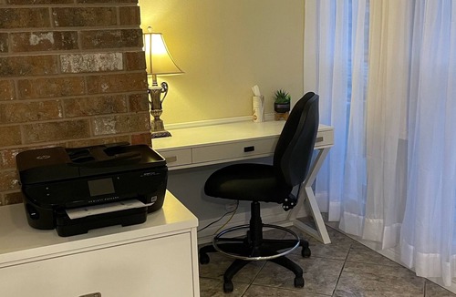 Odessa House | Casa Verde- Cozy spacious 4 bedroom
