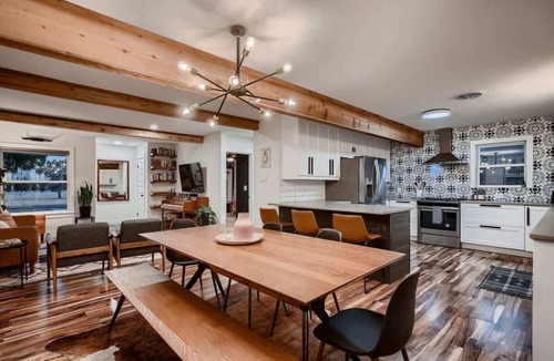 Georgetown House | Casa Verde. Mid-century Charmer in Old Town!