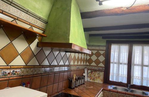 Hinojosa de Jarque House | Casa Victoria