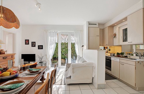 Losone Apartment | Casa Viola garden, Losone, Switzerland