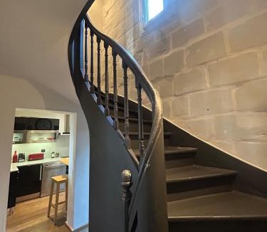 Madeleine - Saint-Leonard House | Casa Volney